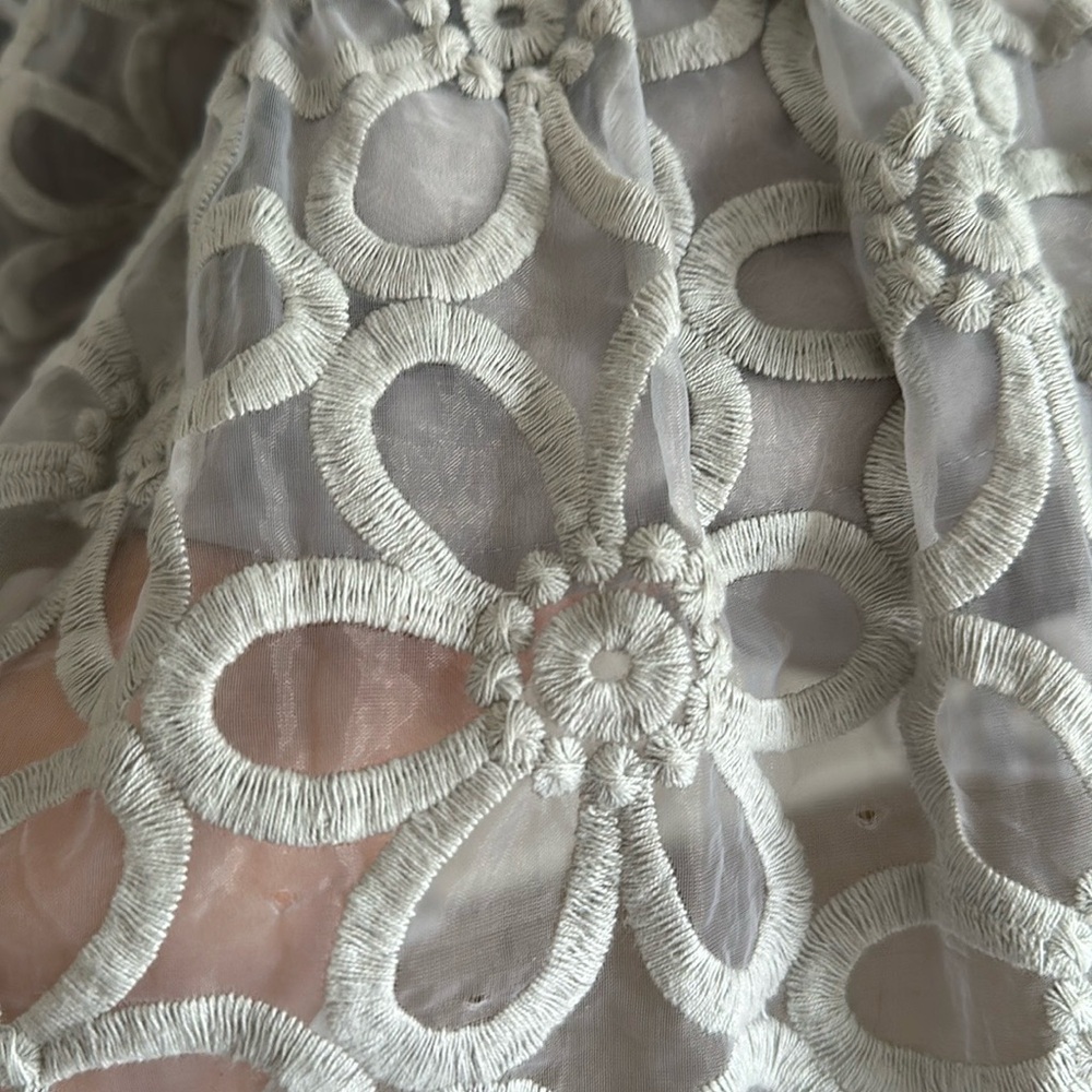 Ivy City Co Destiny Dress - Picture 7 of 14